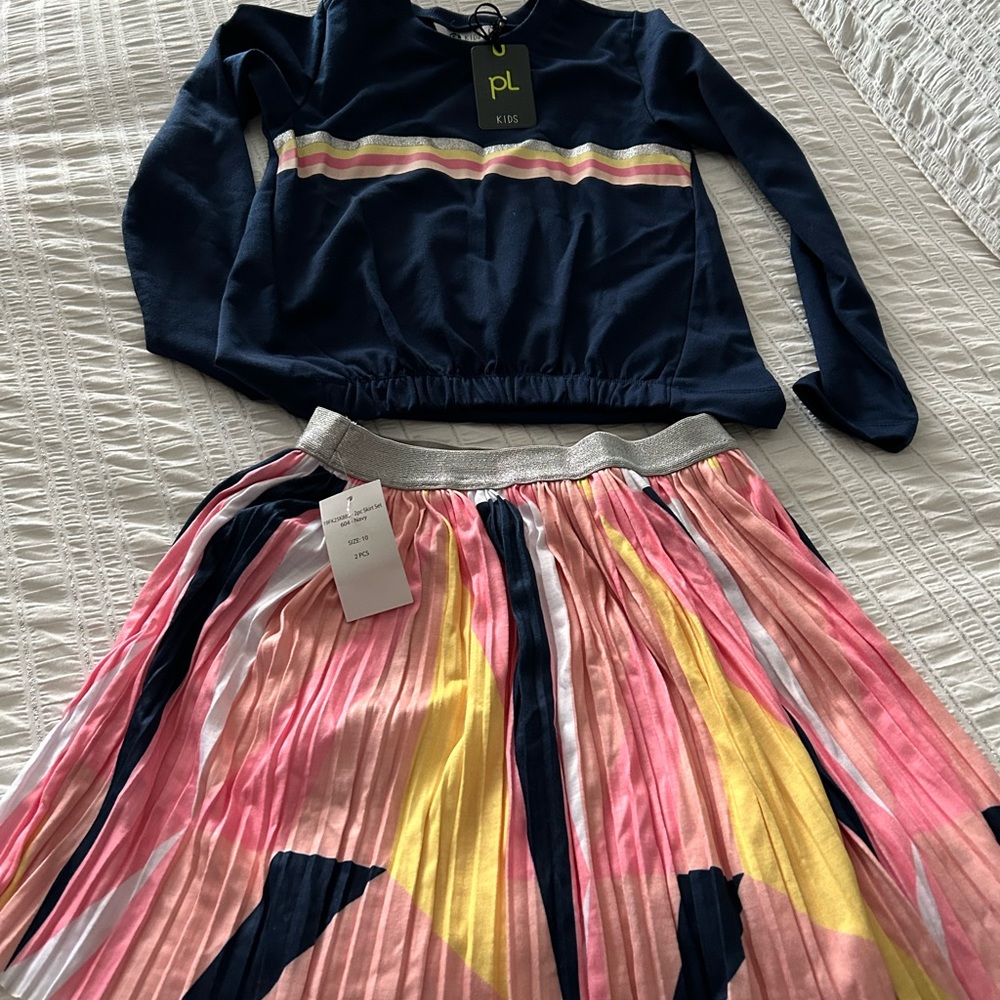 Petit Lem beautiful 2 piece outfit